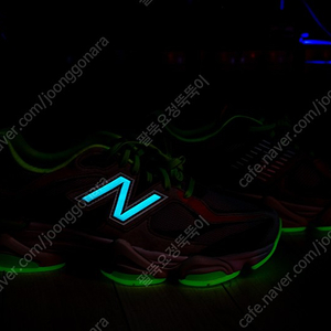 new balance 9060 glow 팝니다.