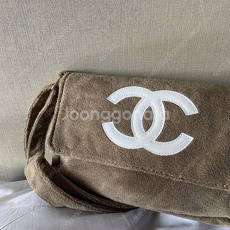 샤넬 정품 빈티지 크로스 털가방--1