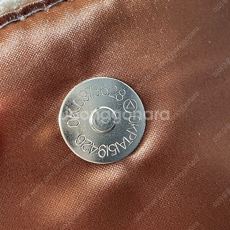 샤넬 정품 빈티지 크로스 털가방--5