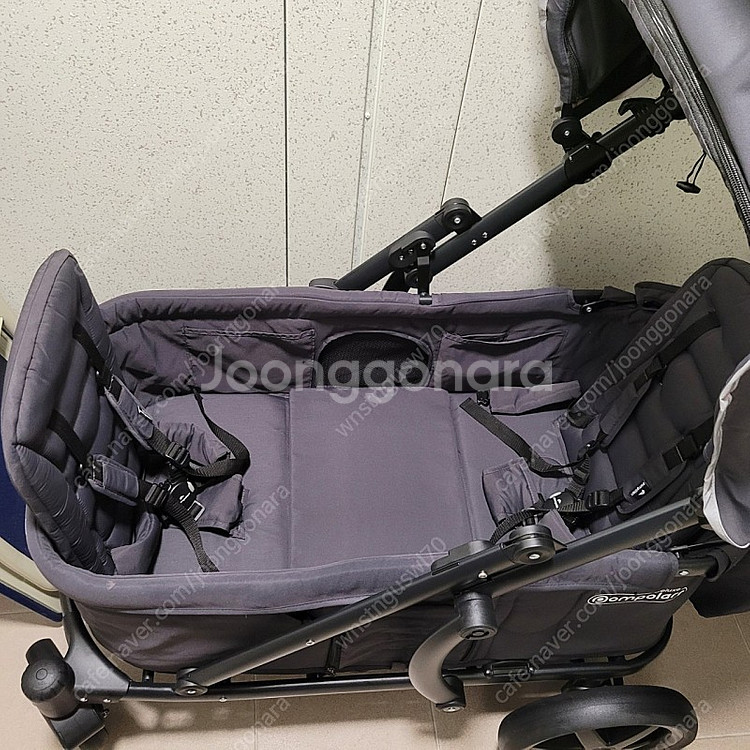 폼포라 디럭스 웨건 판매합니다.--0