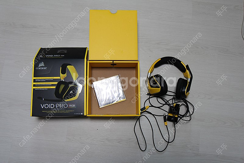 커세어 보이드 프로 RGB 무선 VOID PRO RGB...--1