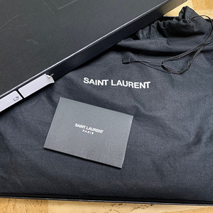 생로랑 SAINT LAURENT bxre6 1077 가죽 클러치 새상품 정품