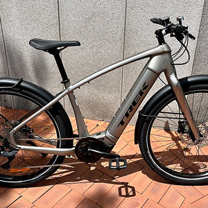 트렉 알란트+8 전기 하이브리 자전거 판매합니다.