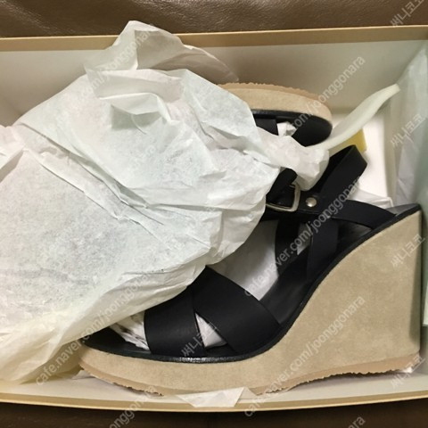 A.P.C 아페쎄 웨지샌들 37사이즈 이미지