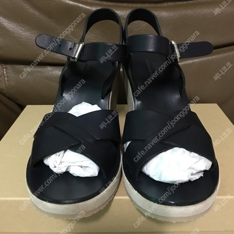 A.P.C 아페쎄 웨지샌들 37사이즈 이미지