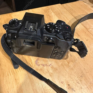 panasonic Lumix G7 dslr 카메라 팝니다.