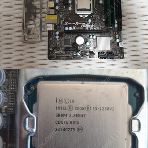 제온 cpu E3 1230 V2(i7 3770급), B75M 보드, DDR3 8G, gtx750ti(1gb) 팝니다.