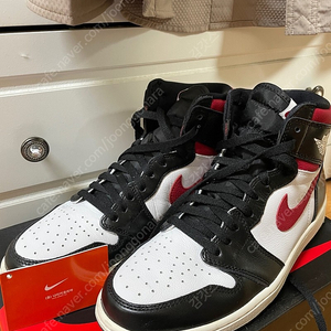 조던1 레트로 하이 OG 짐레드 (jordan1 retro high og gym red) 280size 판매합니다.