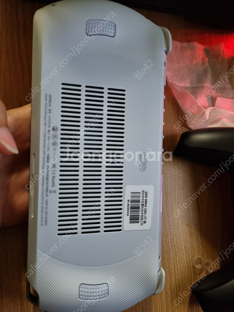 GPD WIN4 6800U 화이트--1