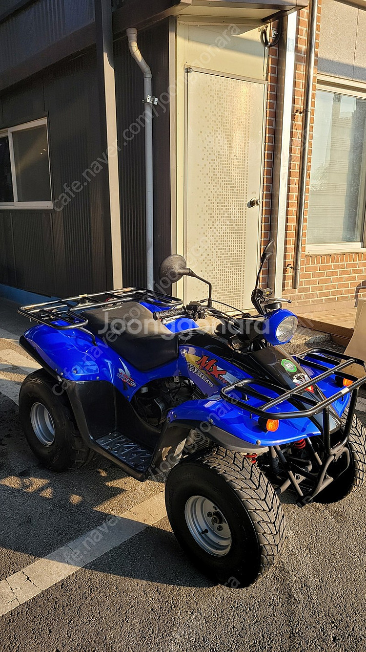 킴코믹서 125 4륜오토바이--1