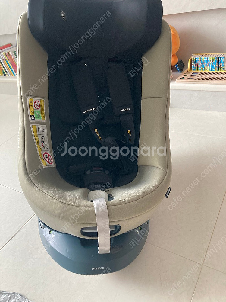 스완두 마리3 카시트 판매합니다--1