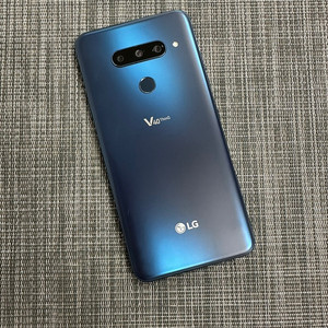 LG V40 128기가 블루 액정파손 기능정상 5만원 판매합니다