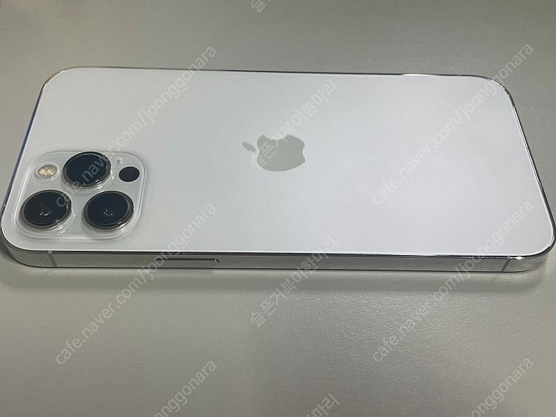아이폰 12 프로 맥스 MAX 256GB 실버 판매합니다 개인--3