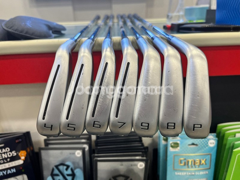 테일러메이드 P790 23년형--0