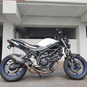 sv650 17년 흰파 판매합니다