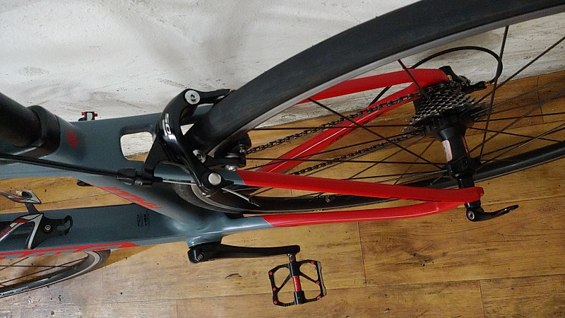 엘파마 레이다R5800 풀카본 로드자전거 판매합니다.(... | 로드바이크/사이클 | 중고나라