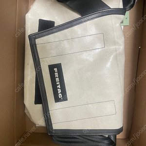 프라이탁 라씨 새제품 팝니다 공홈 민트택