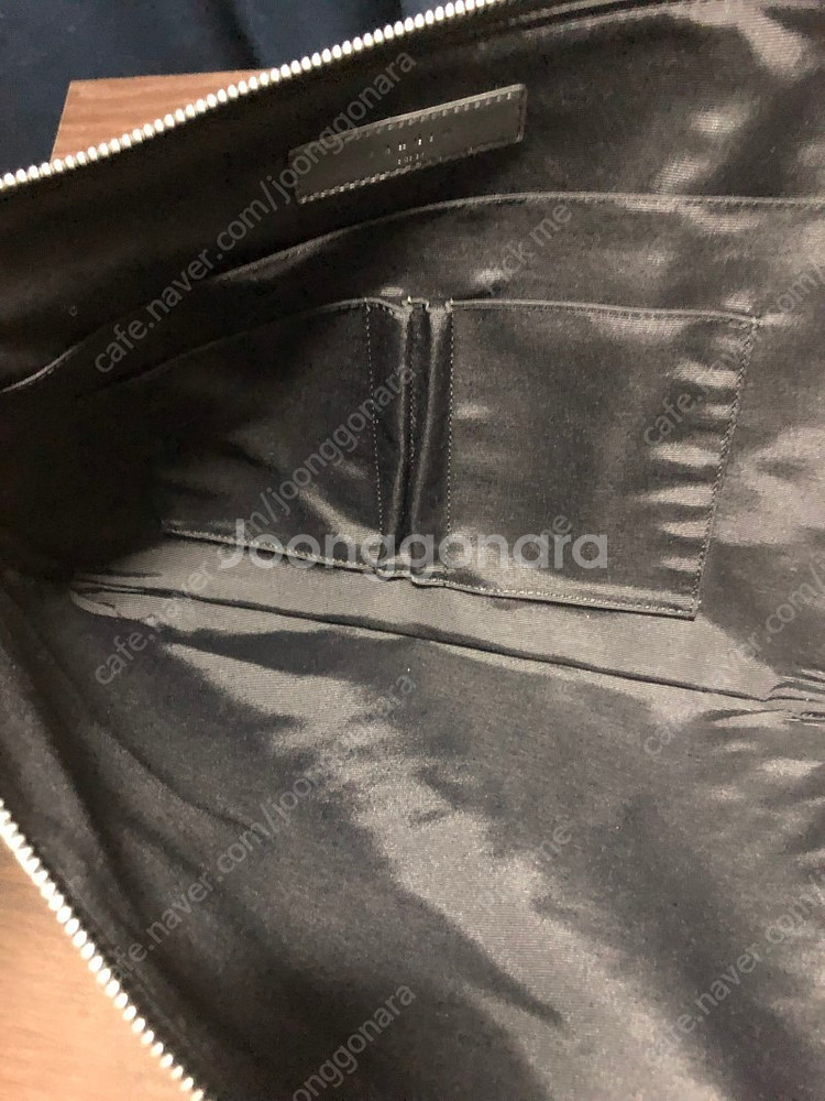 (새상품)산드로 옴므 사피아노 클러치--1