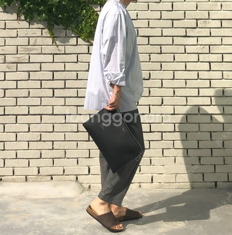 (새상품)산드로 옴므 사피아노 클러치--4