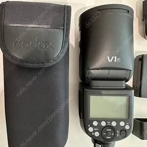 고독스 V1 F (후지필름 카메라용)와 무선 동조기(수신기) 판매합니다.