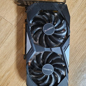 기가바이트 gtx 1660s oc 팝니다