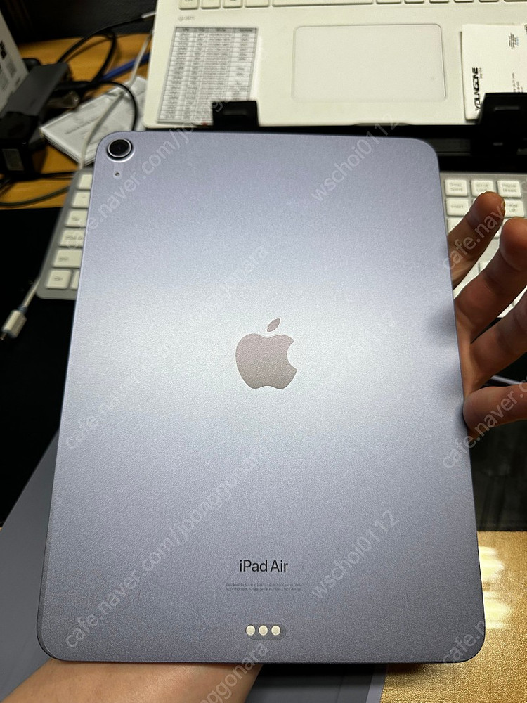 아이패드 에어5 퍼플64g wifi 애케플(25년7월16일) 가입 판매합니다--3