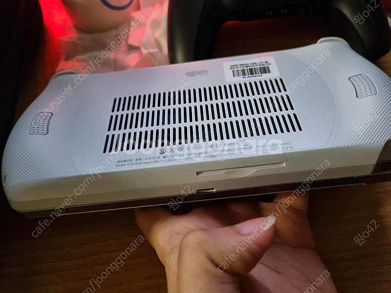 GPD WIN4 6800U 화이트--2