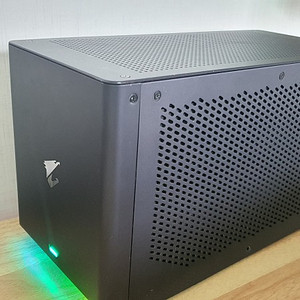 기가바이트 어로스 게이밍박스 egpu 3080 판매합니다