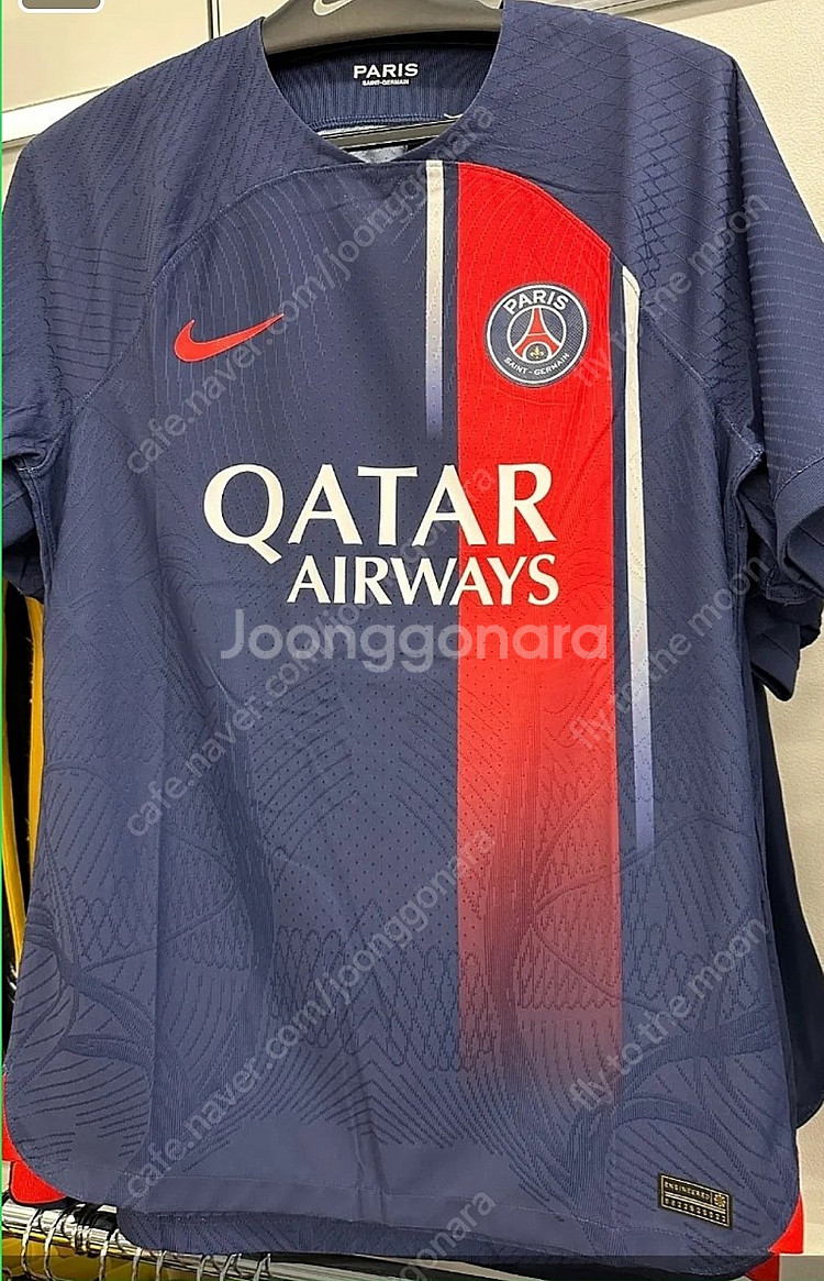 PSG 파리 생제르맹 어센틱, 레플리카 L--1
