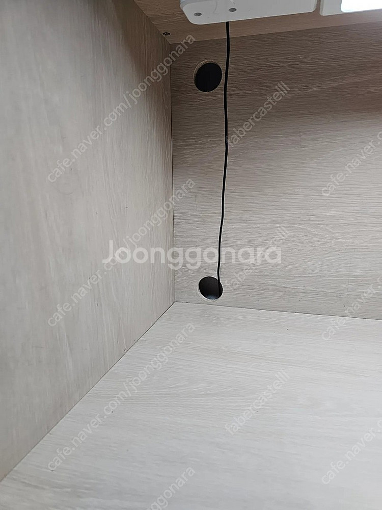 e스마트 독서실책상. LED스탠드포함 (분해해서 승용차...--4