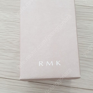 RMK 리퀴드파운데이션 201호 판매합니다.