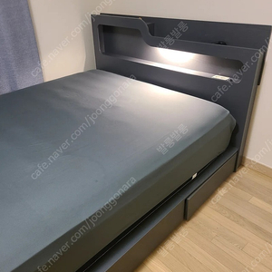 led 퀸 침대