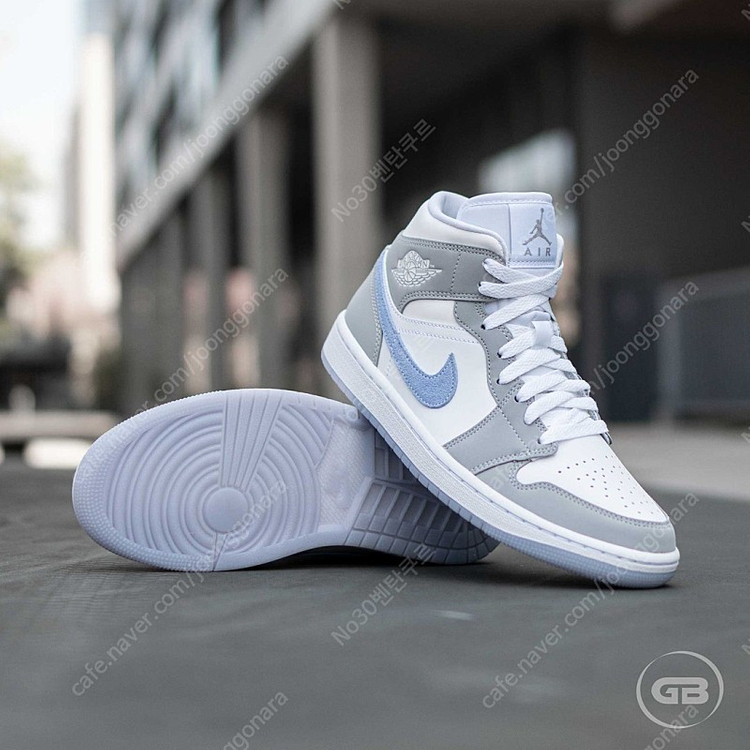 [230]조던1 미드 울프 그레이(W) 이미지