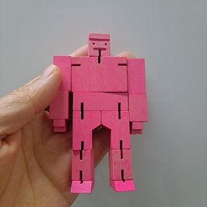 큐브봇 레어색상 핑크 색상