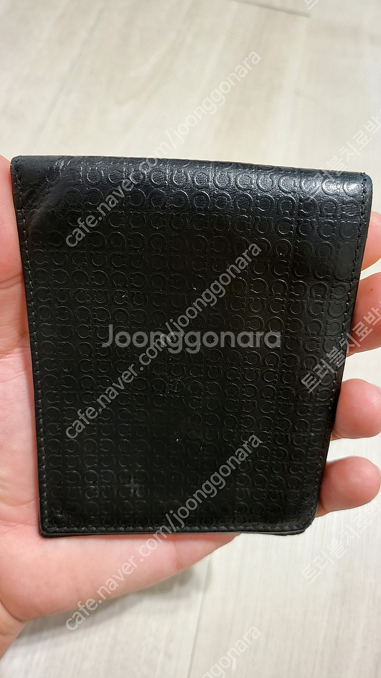 정품 페라가모 미니 간치니 남자 반지갑--3