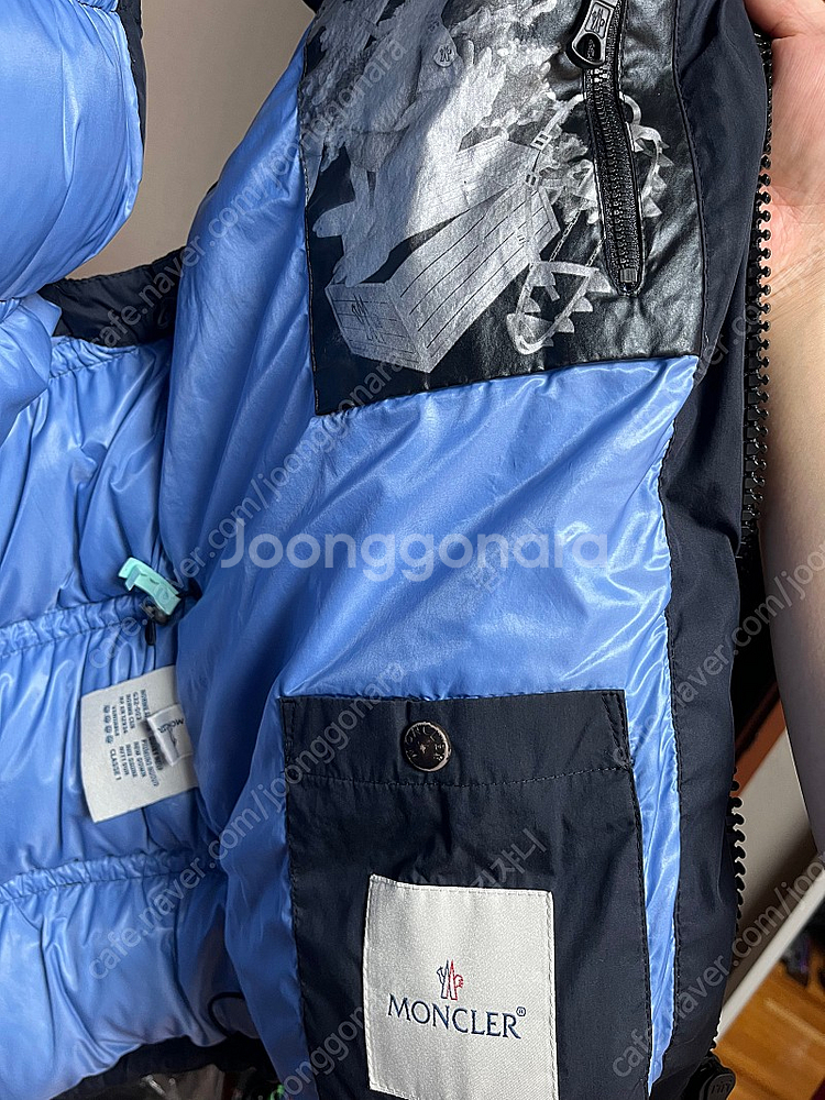 몽클레어 패딩조끼--4