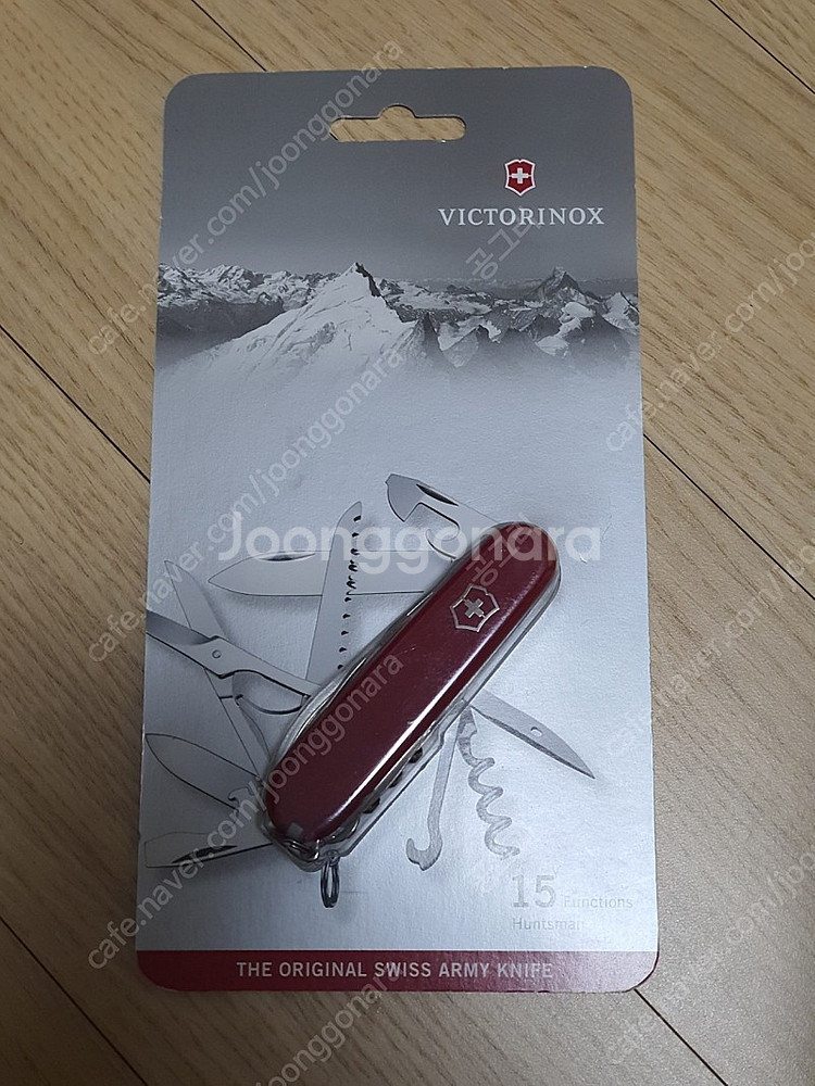 빅토리녹스 헌츠맨 맥가이버칼--0