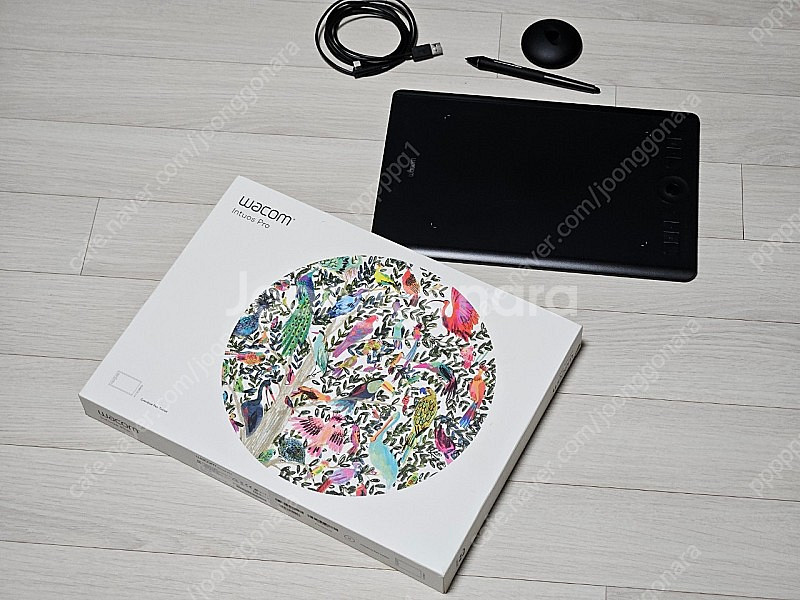 와콤 인튜어스 프로 PTH-660 테블렛--0