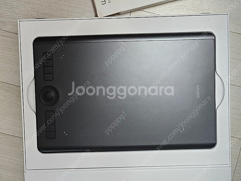 와콤 인튜어스 프로 PTH-660 테블렛--4