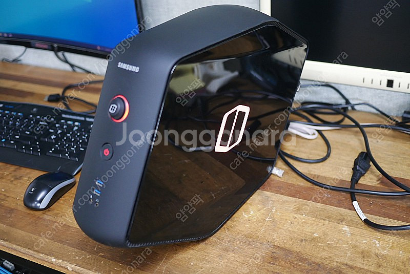 삼성 오디세이 게임용 게이밍 컴퓨터 본체 PC DM80...--1