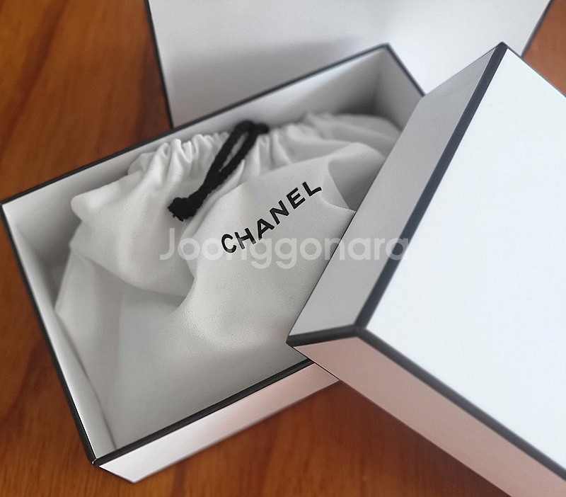 샤넬 포장박스 이너복조리파우치 쇼핑백세트--1