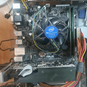 Asus H110m-k, ﻿Pentium G4560, 삼성 RAM 4GB x 2, GTX 750Ti 팝니다.