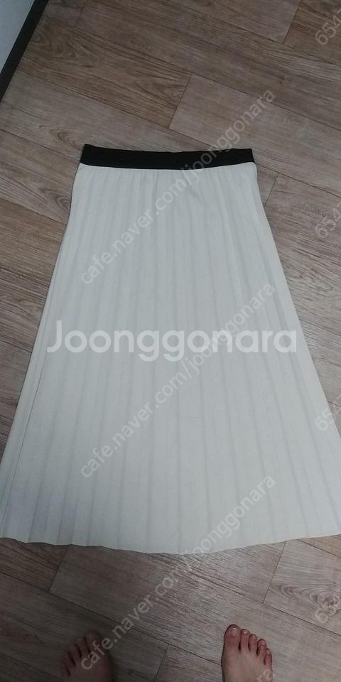 새상품 - 플리츠 롱스커트 등 주름치마 3종 각 만원--1