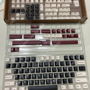 GMK로마 PBT 키캡 판매합니다.