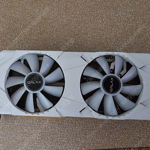 갤럭시 RTX 2070 8G WHITE