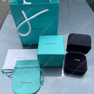 티파니앤코 (Tiffany&Co) 밴드링 반지 판매합니다(개인)