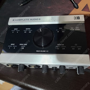 komplete audio 6 mk1 오인페