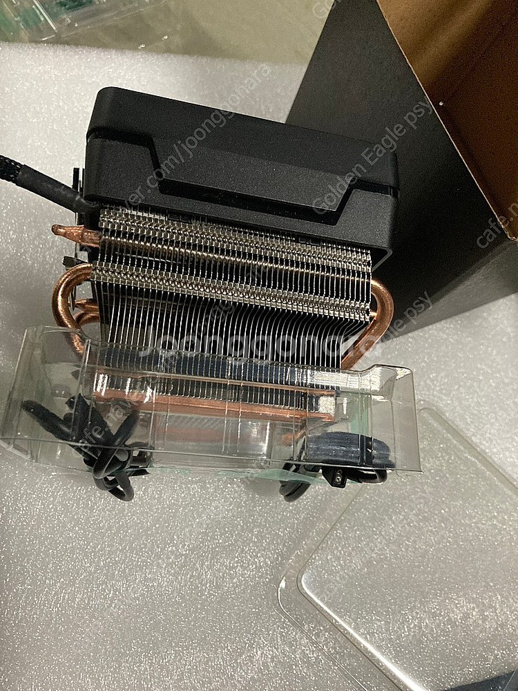 AMD 라이젠 7 3700x 정품쿨러 (미사용)--2