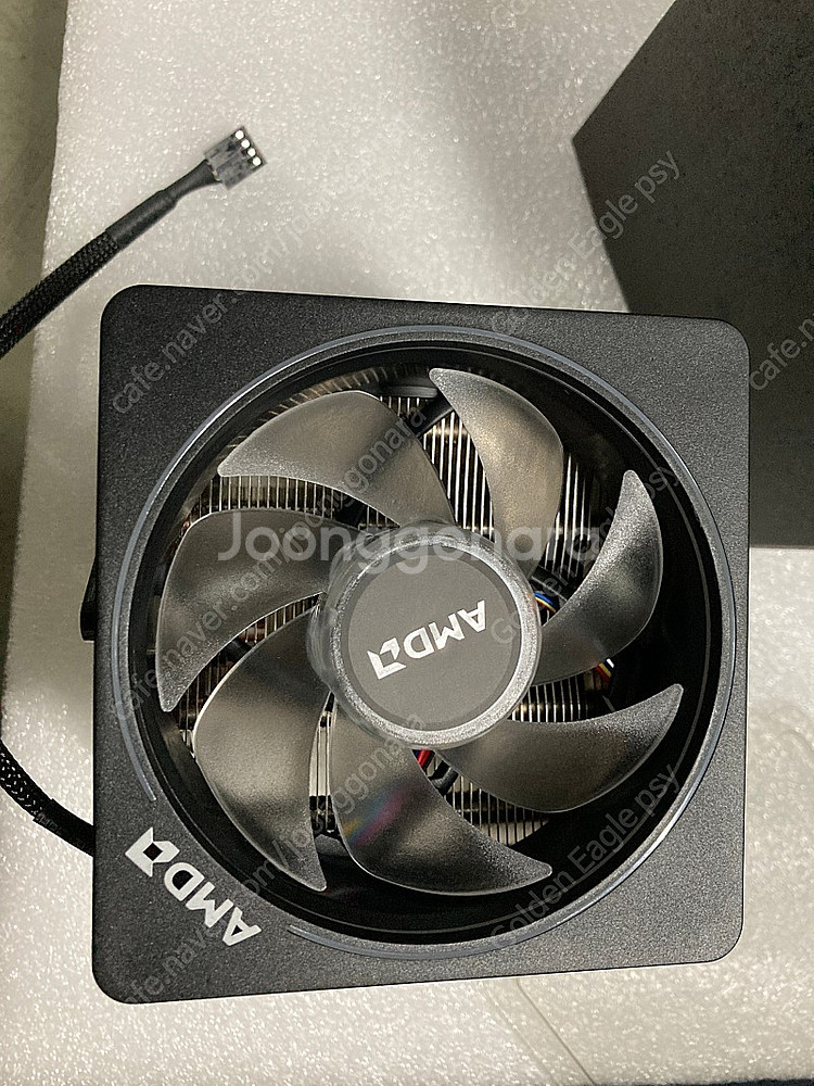 AMD 라이젠 7 3700x 정품쿨러 (미사용)--3