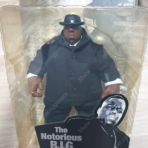 메즈코 MEZCO notorious B.I.G